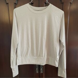 Vuori Lightweight Pullover Round Neck Light Gray Women's Small